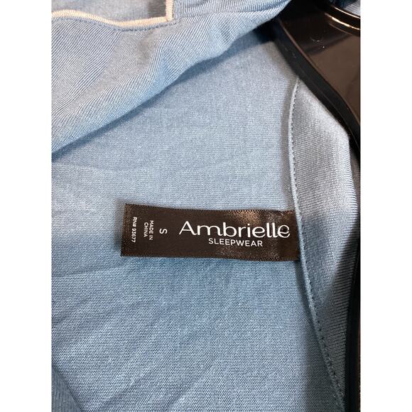 Ambrielle Woman’s Blue PJs Size Small Long Sleeve NWT - Picture 4 of 4